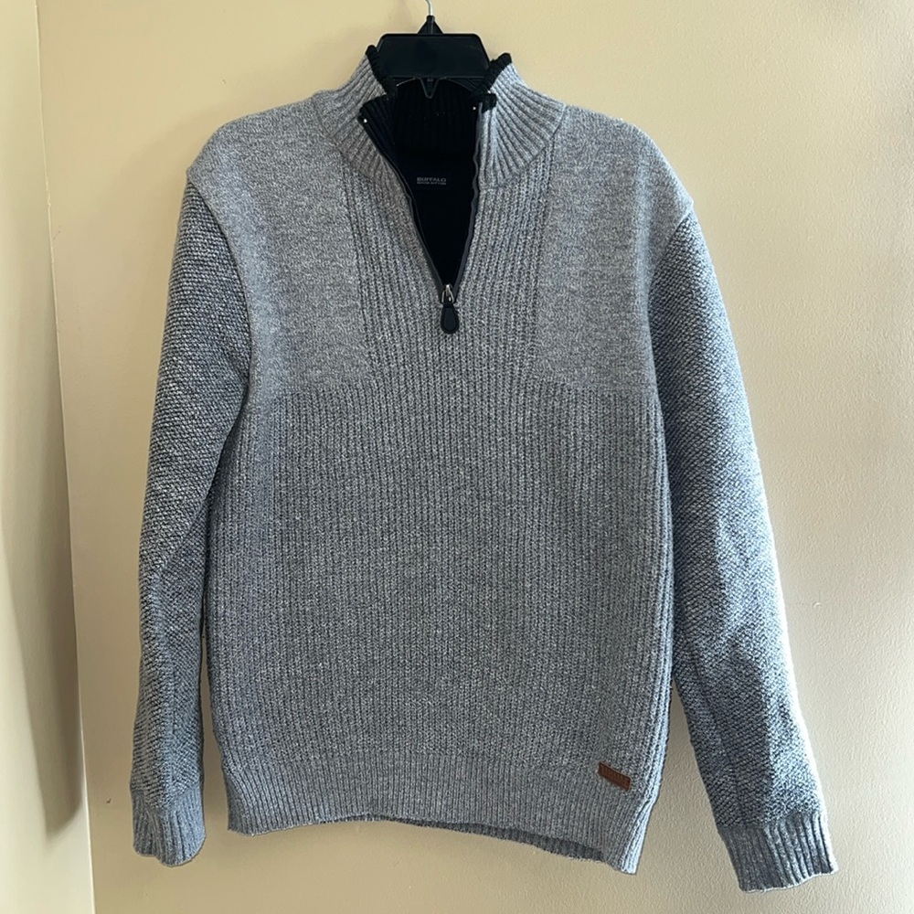 Buffalo David Bitton Sweater 
Men's Size Small